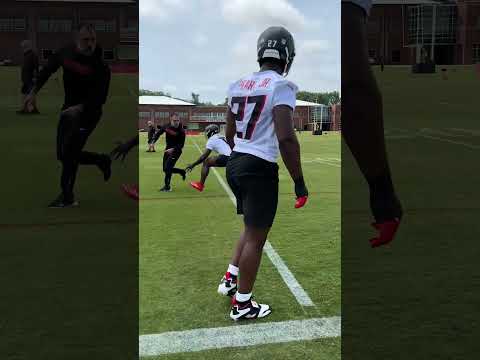 Jalon Walker putting in work during Rookie Mini Camp 💪 #nfl #atlantafalcons #falcons