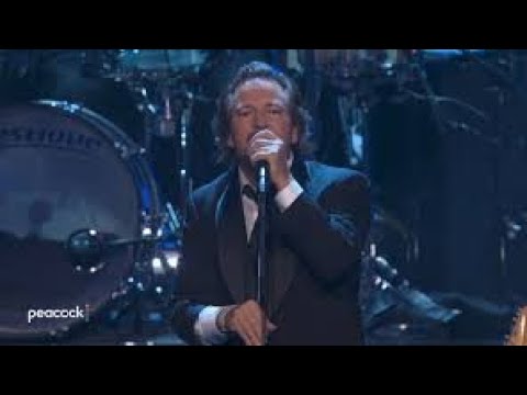 Eddie Vedder’s SNL Tribute Leaves Fans Emotional