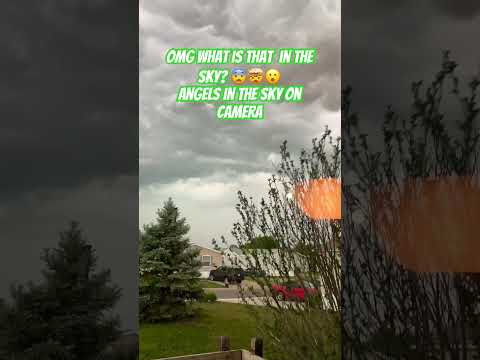ORBS UFO UFP? Looks like an Angel or Spirits In the sky! 🙏🌈 #angels #ufo361 #orbs #subscribe #wow