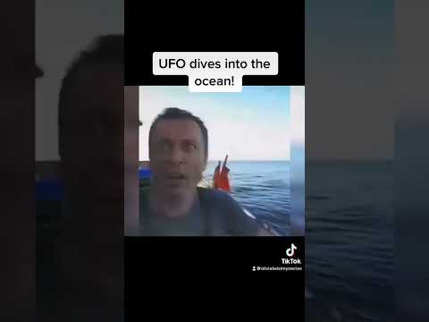 UFO dives into the ocean after being chased by fighter jets #mystery #alien #ufo #hoax #prank #real