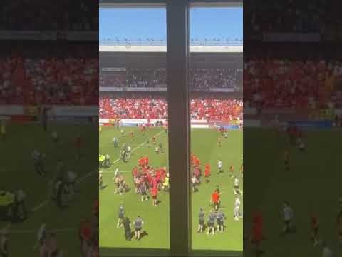 Dundee United Pitch Invasion After Securing Europe #dundeeunited #aberdeen #scottishpremiership