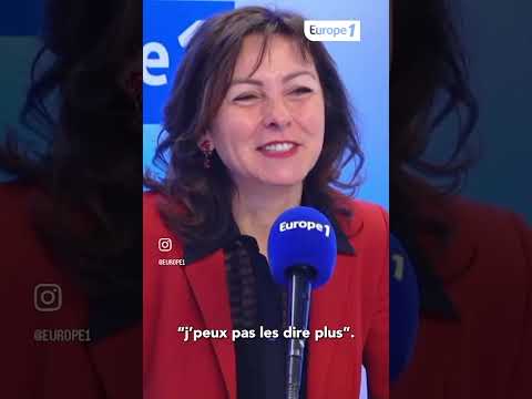 Le CV spectaculaire de Carole Delga #politique #shortsvideo #shorts